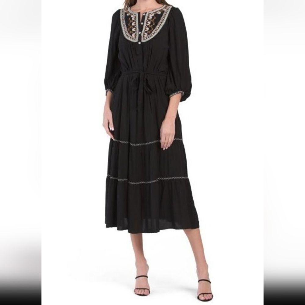 Max studio black embroidered midi belted dress sz small